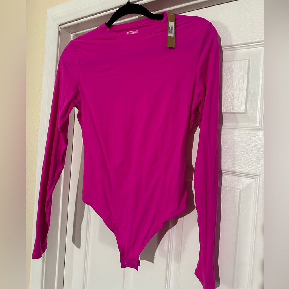 Skims Fits Everybody Long Sleeve Body suit